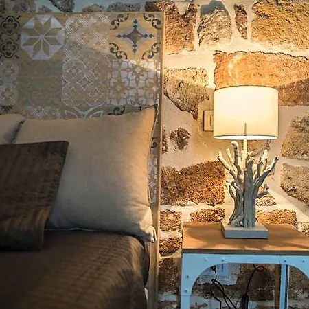 Village فندق مبيت وإفطار 4*