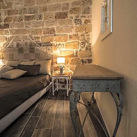Village Bed & Breakfast 4*