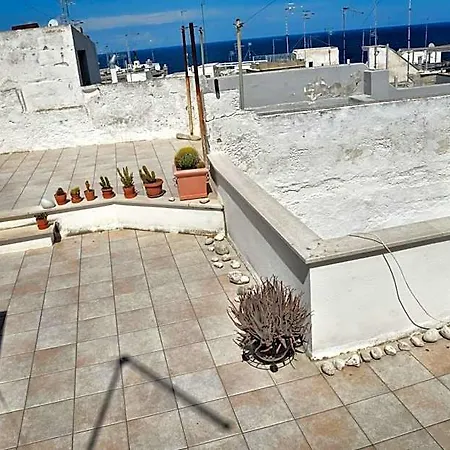 فندق مبيت وإفطار Village 4*