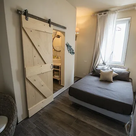 Couette-café Village 4*